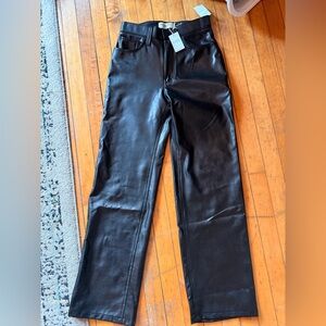 NEW WITH TAGS! Abercrombie & Fitch Black Leather 90’s Relaxed High Rise Pants